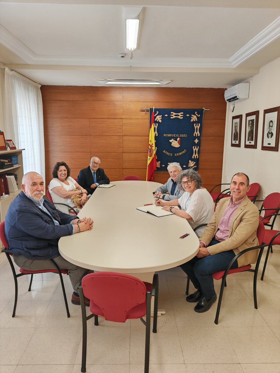 Hospitalidadst's tweet photo. Muy agradecidos por haber recibido la visita de la Excma. Sra. Rectora de la UPCT y del Gerente de la Universidad que han conocido nuestras instalaciones y la labor que desarrollamos diariamente y estudiado posibles ámbitos de colaboración entre H. Santa Teresa y @upctoficial. https://t.co/261IQFiGux