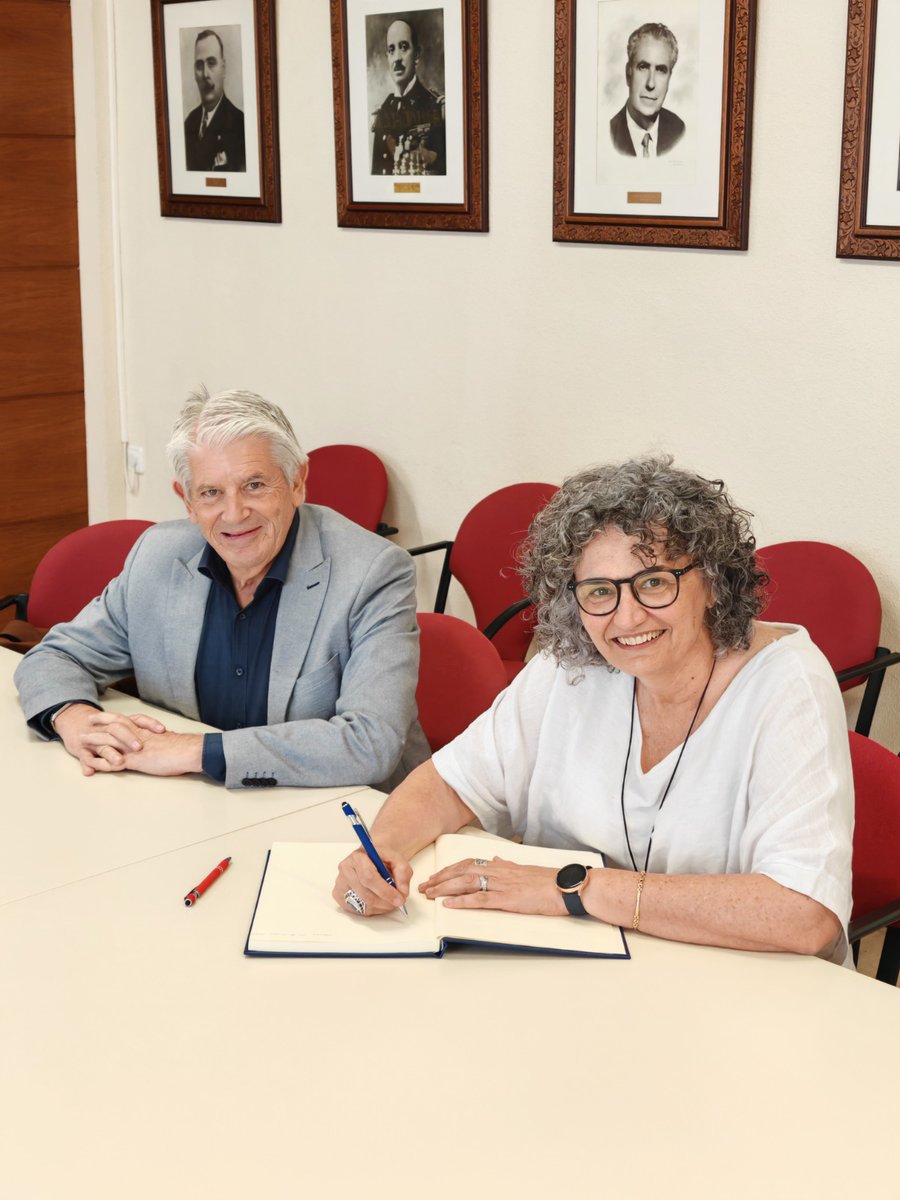 Hospitalidadst's tweet photo. Muy agradecidos por haber recibido la visita de la Excma. Sra. Rectora de la UPCT y del Gerente de la Universidad que han conocido nuestras instalaciones y la labor que desarrollamos diariamente y estudiado posibles ámbitos de colaboración entre H. Santa Teresa y @upctoficial. https://t.co/261IQFiGux