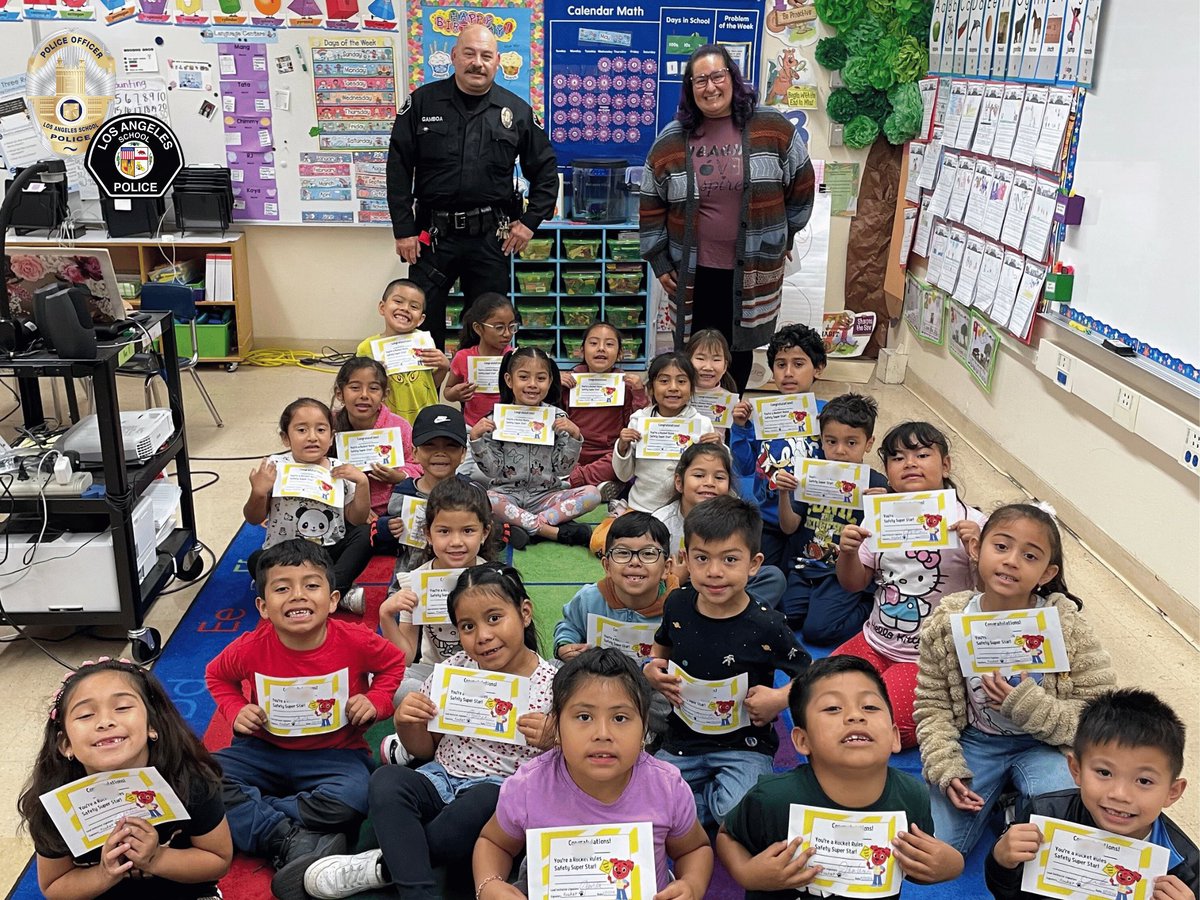 LASchoolPolice's tweet photo. Officer Gamboa starts the week off right with @RocketRules1 Sense of Safety & Lockwood Ave Elementary.
To learn more & schedule your presentation, please visit https://t.co/o6d36OBt54 or visit https://t.co/mb0b8SlOlL & click on Youth Programs.
🇺🇸
#RocketRules #LAUSD #SafeSchools https://t.co/uPTvgD6Jkc