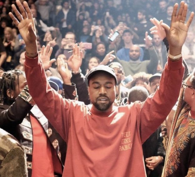 DailyRapFacts's tweet photo. Kanye West’s “My Beautiful Dark Twisted Fantasty” is ranked 26th Best Album of All-Time by Apple Music 🏆 https://t.co/FgDBVqYvxo