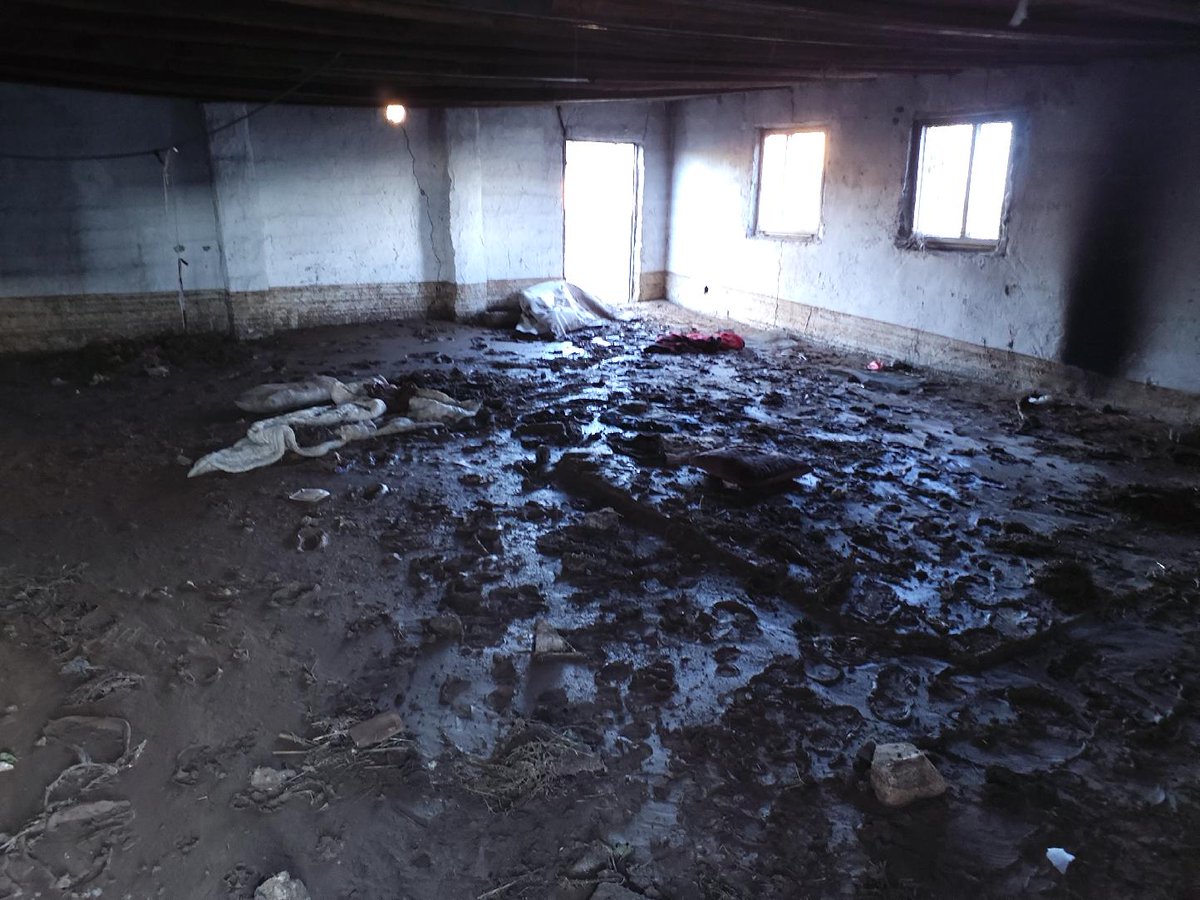 Apartman Sakinlerinin Dahi Girmediği/Giremediği; Tozun, Çamurun, Çer Çöpün Yer Aldığı, Örümcek Ağlarının Kapladığı Bodrum Katlara Girip Hasar Tespit Yapıyoruz. Teknik Hizmetler Sınıfı (THS) Olarak Meslek Kanunumuzu Bekliyoruz...  

#THSMeslekKanunuBekliyor
<a href="/MuhTekBayindir/">Mühendis Tek-Sen Bayındırlık</a>