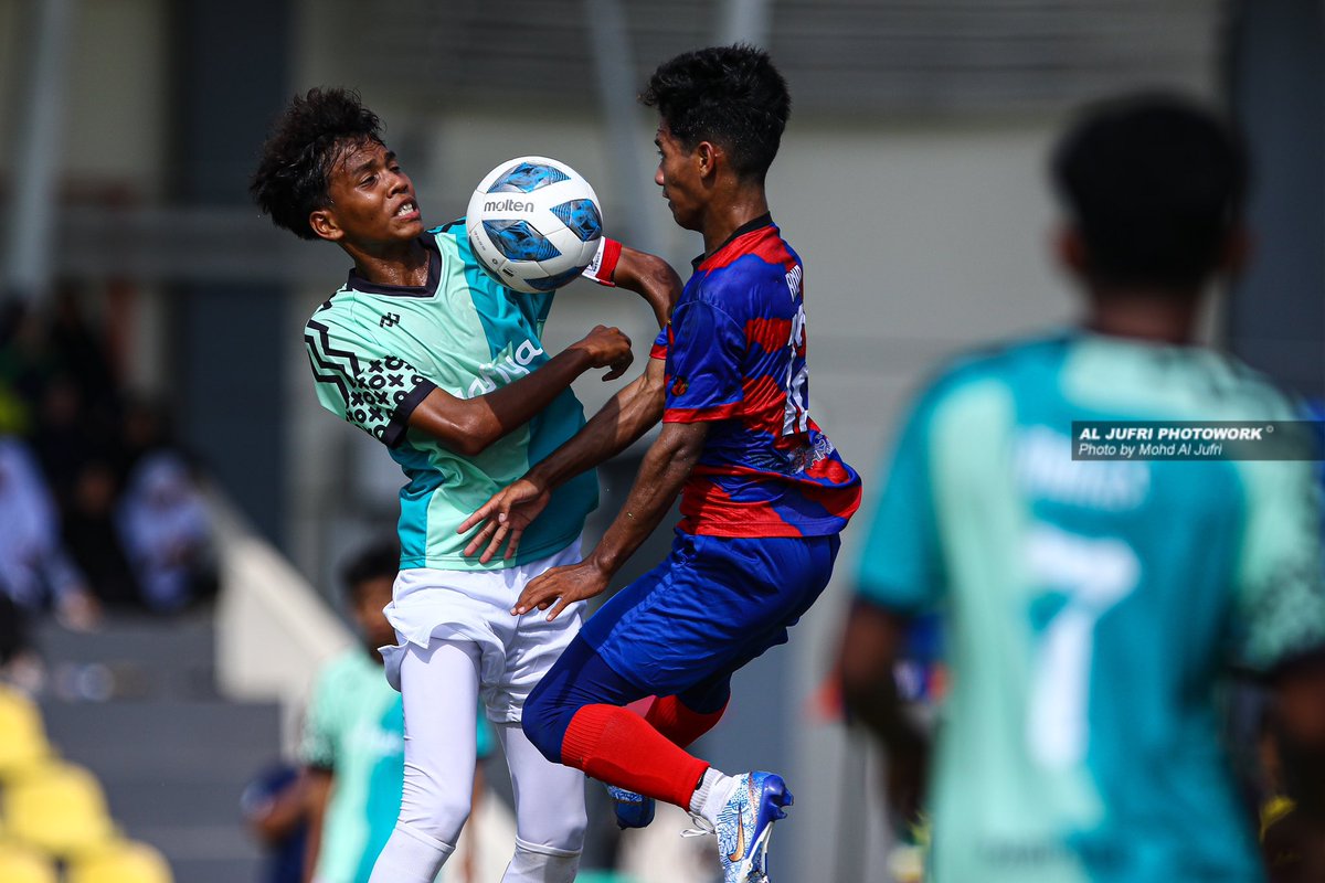 Kejohanan Sukan Maktab Mahmud Negeri Kedah 2024 (KESUMAM) - Final

Maktab Mahmud Alor Setar (MMAS) v Maktab Mahmud Pokok Sena (MMPS)

📸MMAS