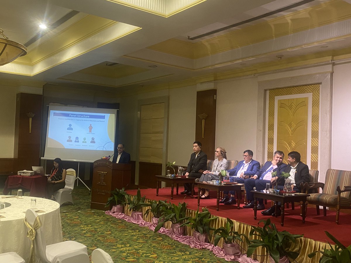 int_mountains's tweet image. Organized joint consultation meeting with the Advisory and the Technical Committee of the dialogue. This event was followed by press meet about the progress of the dialogue.

#MountainsAndBeyond #ClimateAction