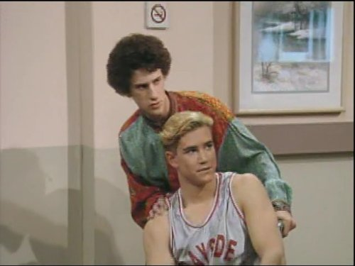 ScreechOnSol's tweet photo. How's your leg doing now a days?

$SCREECH $ZACK https://t.co/CqRjstbCKV