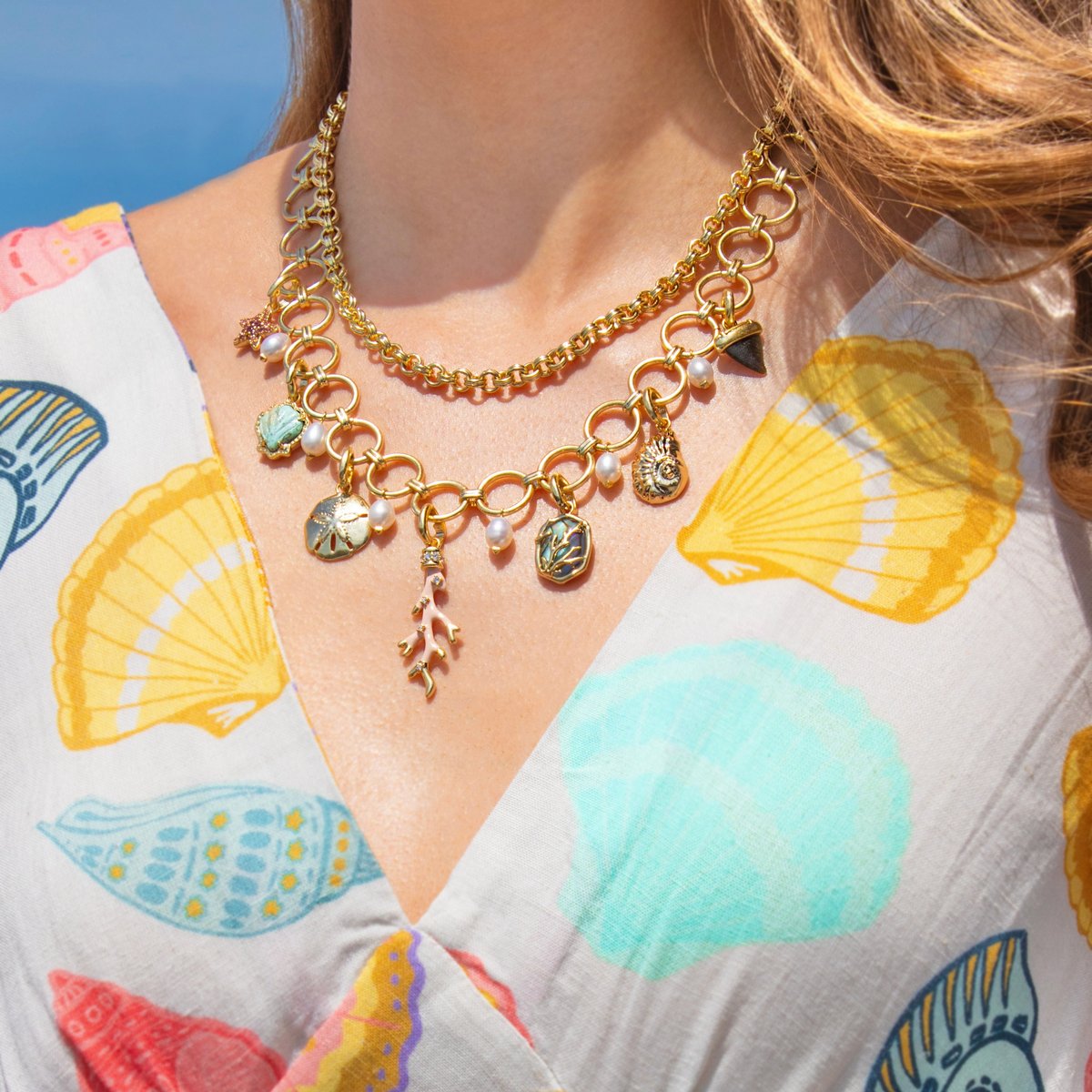 Looking for the perfect necklace for the long weekend ahead? Meet the Brynne Charm Necklace! ☀️🌊✨ Shop our new arrivals before they're gone: bit.ly/3VTvWGh