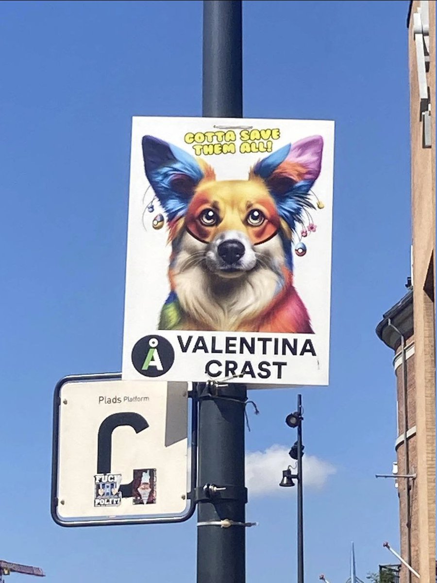 frobbe's tweet photo. @alternativet_ er det her en af jeres plakater? Jeg kan sådan set ret godt lide jer som parti men den her har jeg svært ved at lure. har jeres kandidat brugt generative algoritmer? https://t.co/3zYawrGS28