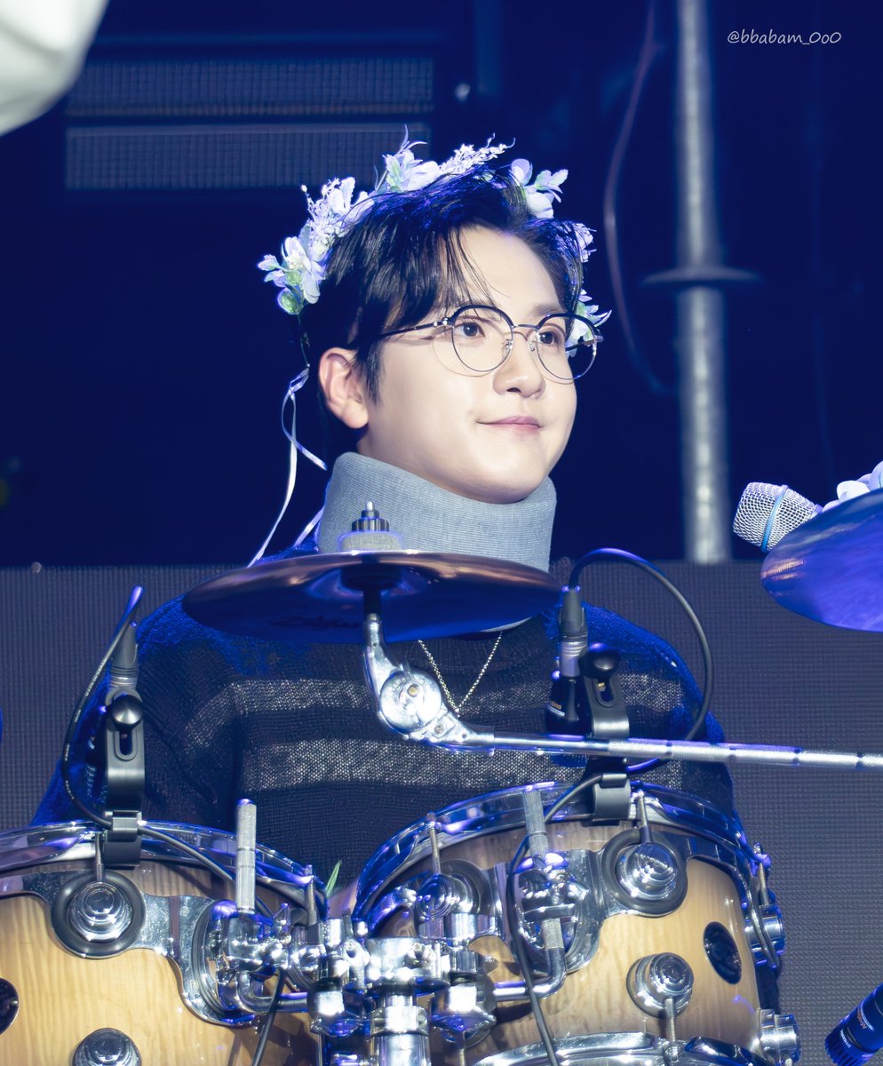 240512 뷰민라 BML

광일이 꽃밭 출입 금지!🐻‍❄️
#루시 #LUCY #신광일 #광일