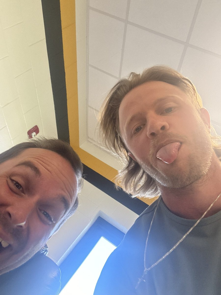 Ray Sandroni tweet media