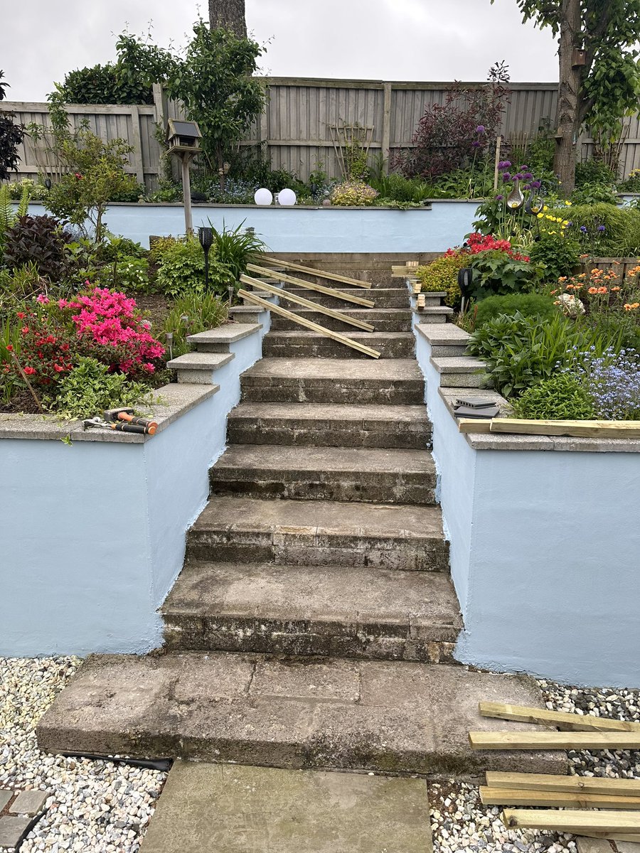Bringing these old concrete steps back to life with composite decking