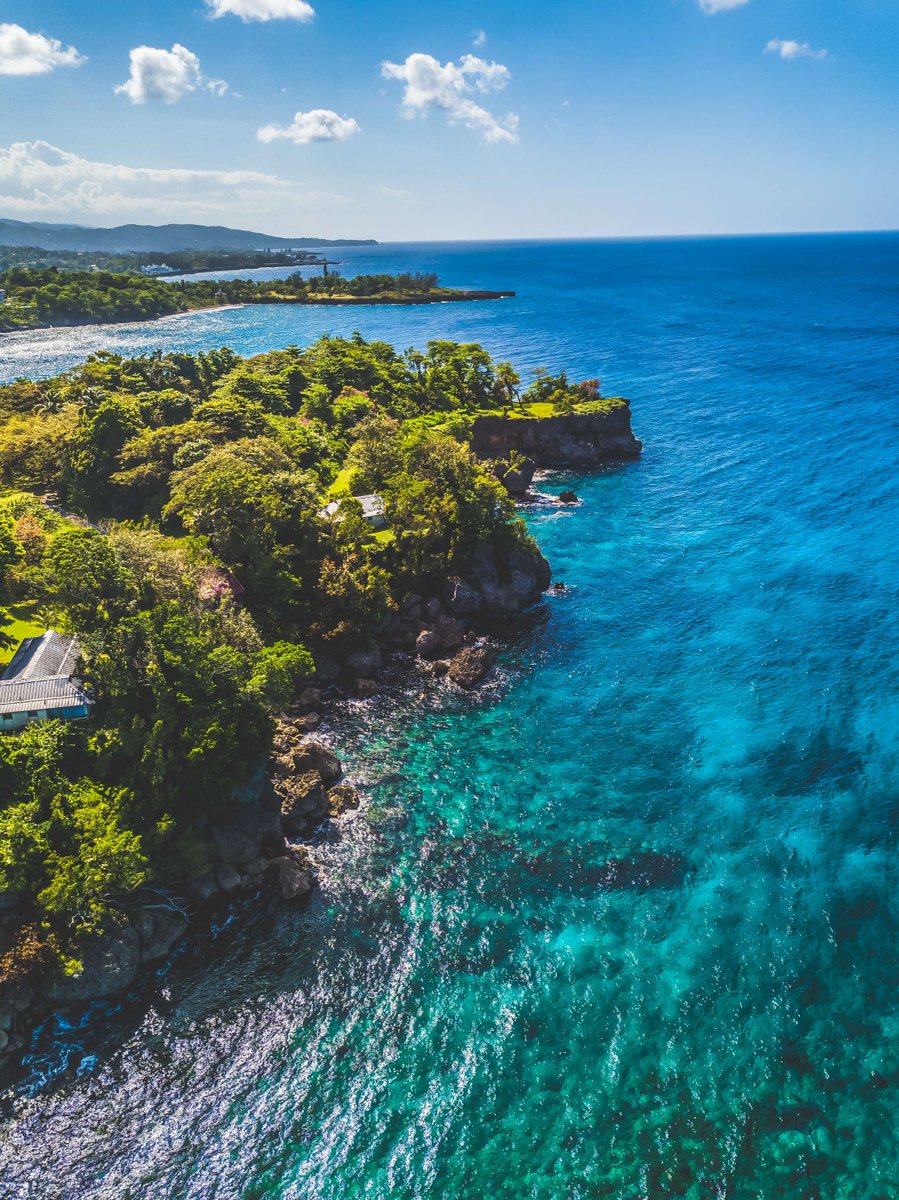 Discover the untouched beauty of Port Antonio, one breathtaking view at a time #VisitJamaica 

📍Port Antonio, Portland 

📸:@⁠sheldonlev