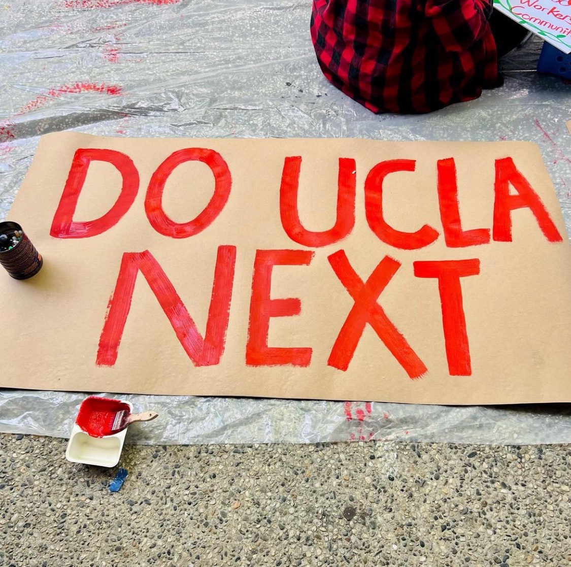 UCLA IS READY TO STAND UP!! 🪧 UAW 4811 must maximize pressure and leverage during this strike, including by utilizing UCLA’s strike power immediately! UCLA Rank & File Caucus Statement - Monday, May 20th, 2024 🧵