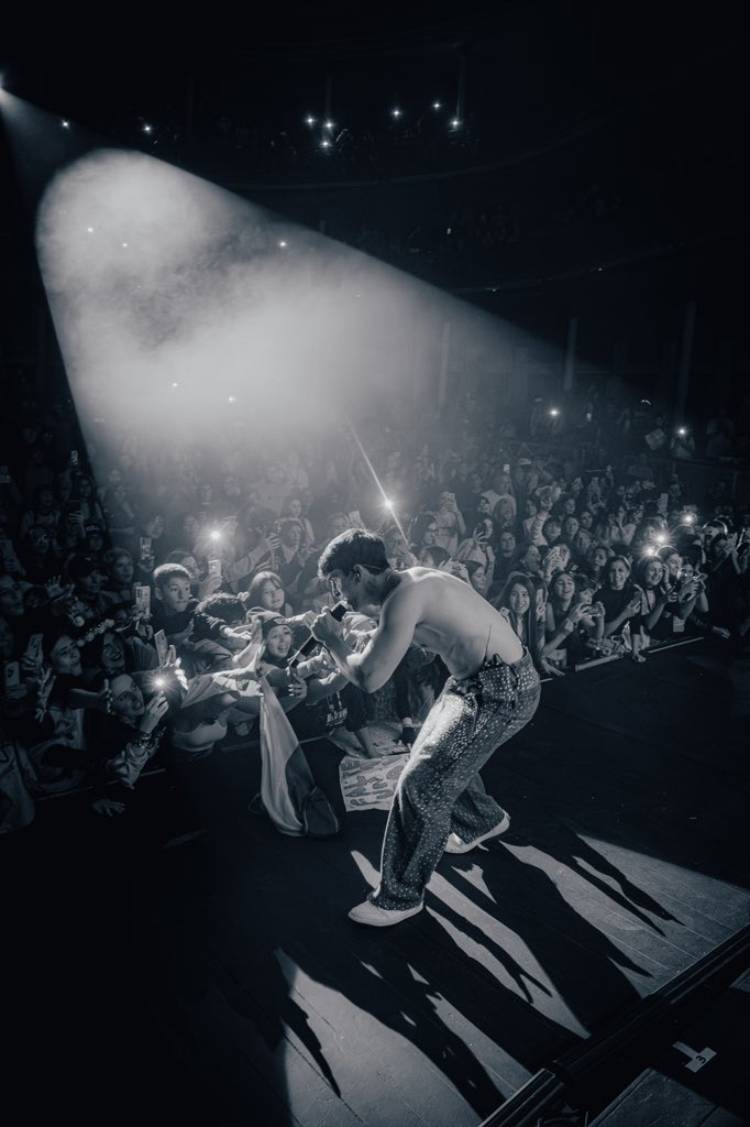RobleisDatas's tweet photo. MEXICO! 🇲🇽 El #HuracánTour se extiende por allá y ya se encuentra disponible la PREVENTA dónde Robleis se estará presentando por SEGUNDA vez en el Pepsi Center de CDMX.

🚨 Adquiri ya tus entradas en: https://t.co/uMzKzd8IBY https://t.co/tlGKE6LDhv