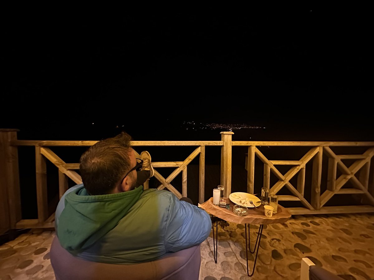 Hayatın bu kadar kısa olduğunu bilseydim,
Hiçbir şeyi bu kadar uzatmazdım…