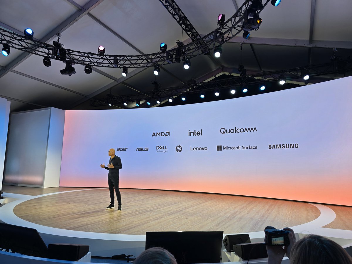 .@satyanadella announces the Copilot+ PC empowered with new chips and #AI including @AMD, @Intel, @Qualcomm, @Acer, @Asus, @Dell, @HP, @Lenovo, @Surface and @Samsung #MicrosoftEvent