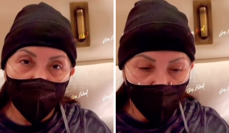 chvnoticias's tweet photo. Ana Gabriel volvió a postergar show en Chile por problema de salud y publicó preocupante video: “No me suelten de la mano, por favor”

👉 https://t.co/DfZguphQCg https://t.co/AWH9ac8Gbg