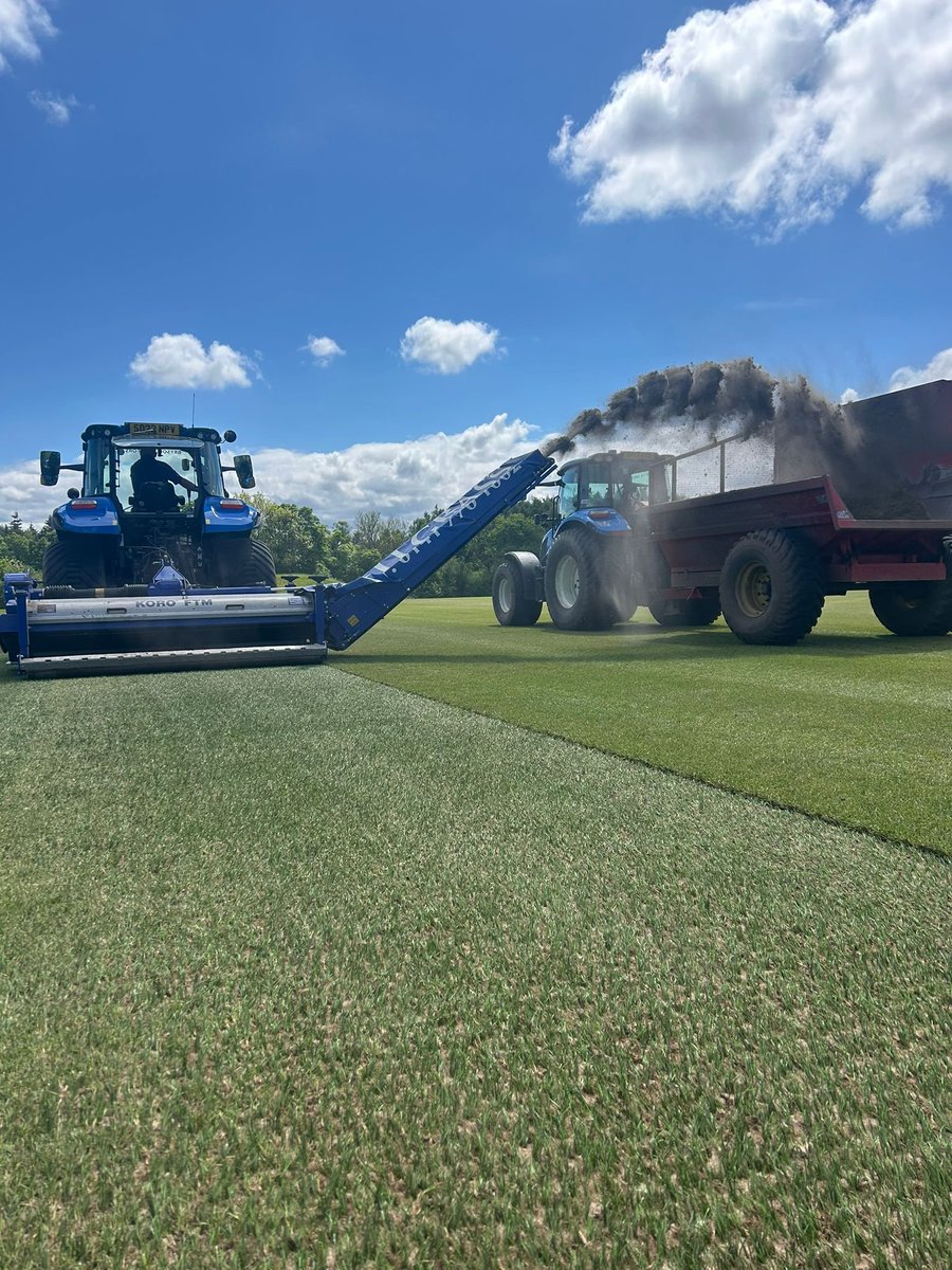 Pitch 1 @HibernianFC training ground getting renovated today, great weather for it 👍