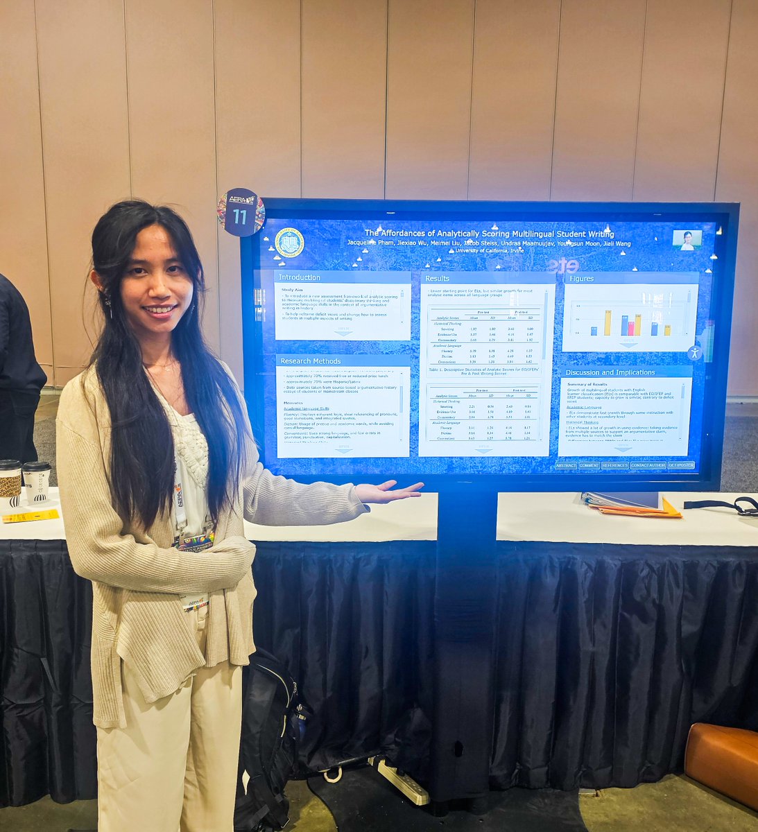 Congrats to #UCIEducation undergraduate researcher Jacqueline Pham for receiving an AERA undergraduate research fellowship! Her presentation on multilingual student writing at #AERA2024 showcases her dedication to advancing education research. Read ⬇️ education.uci.edu/aera-2024-reco…