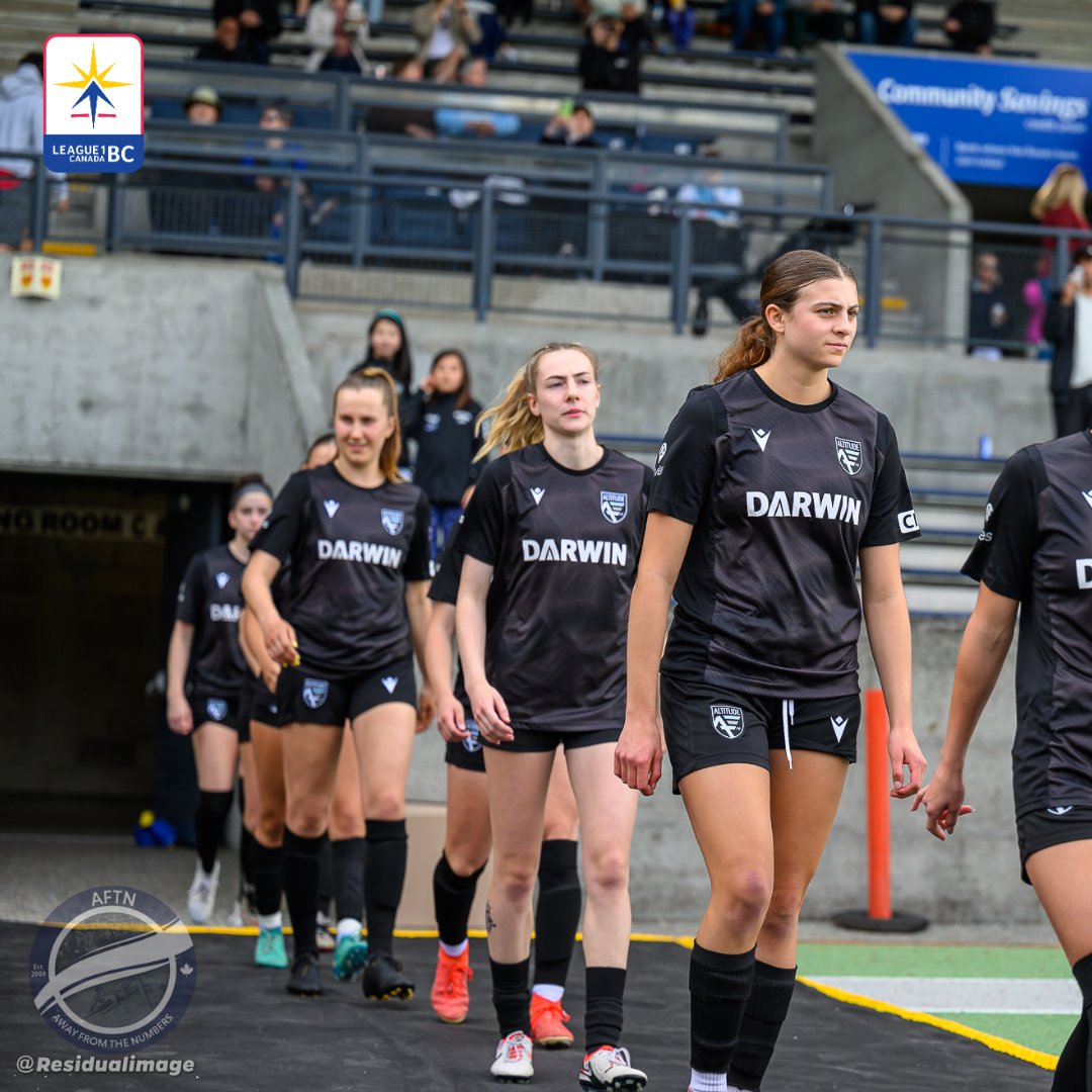 ☝️ One more to go. Matchweek 4️⃣ concludes with a Victoria Day clash between @AltitudeFC_ca and @unityfcbc in both the Men's and Women's Divisions. The action starts at 1pm today. #L1BC