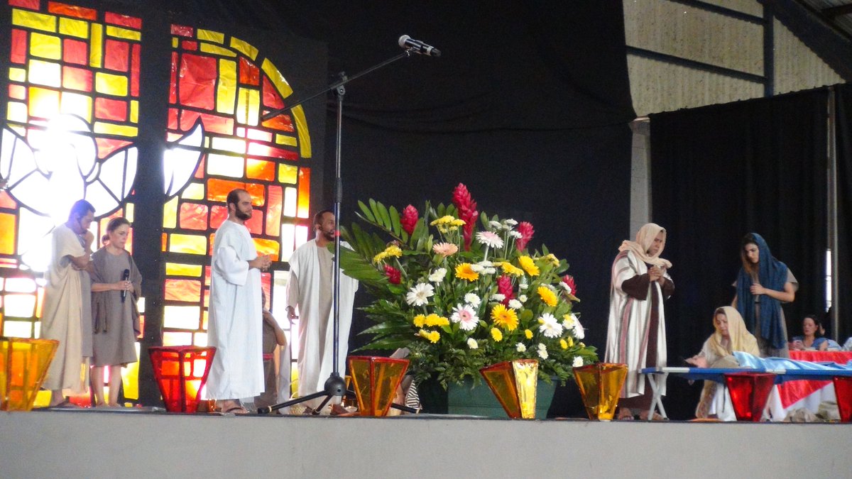 ComunidadCESM's tweet photo. #LaComu recibió con mucha alegría y amor al Espíritu Santo 🕊
Aquí te compartimos los momentos más hermosos, que vivimos en #pentecostés2024 #SiempreUnidos bajo el poder de Dios!!! 😍🕊#ClimaSV https://t.co/0LQdf994ns