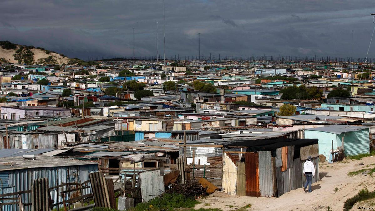 Khayelitsha is home to 49% of Cape Town's population. Nearly HALF of the City's population.

Look at the state of Khayelitsha and the suffering of the majority of its residents. This is what the DA has to offer poor voters. Not the 'rainbow nation' nonsense they're pushing.
