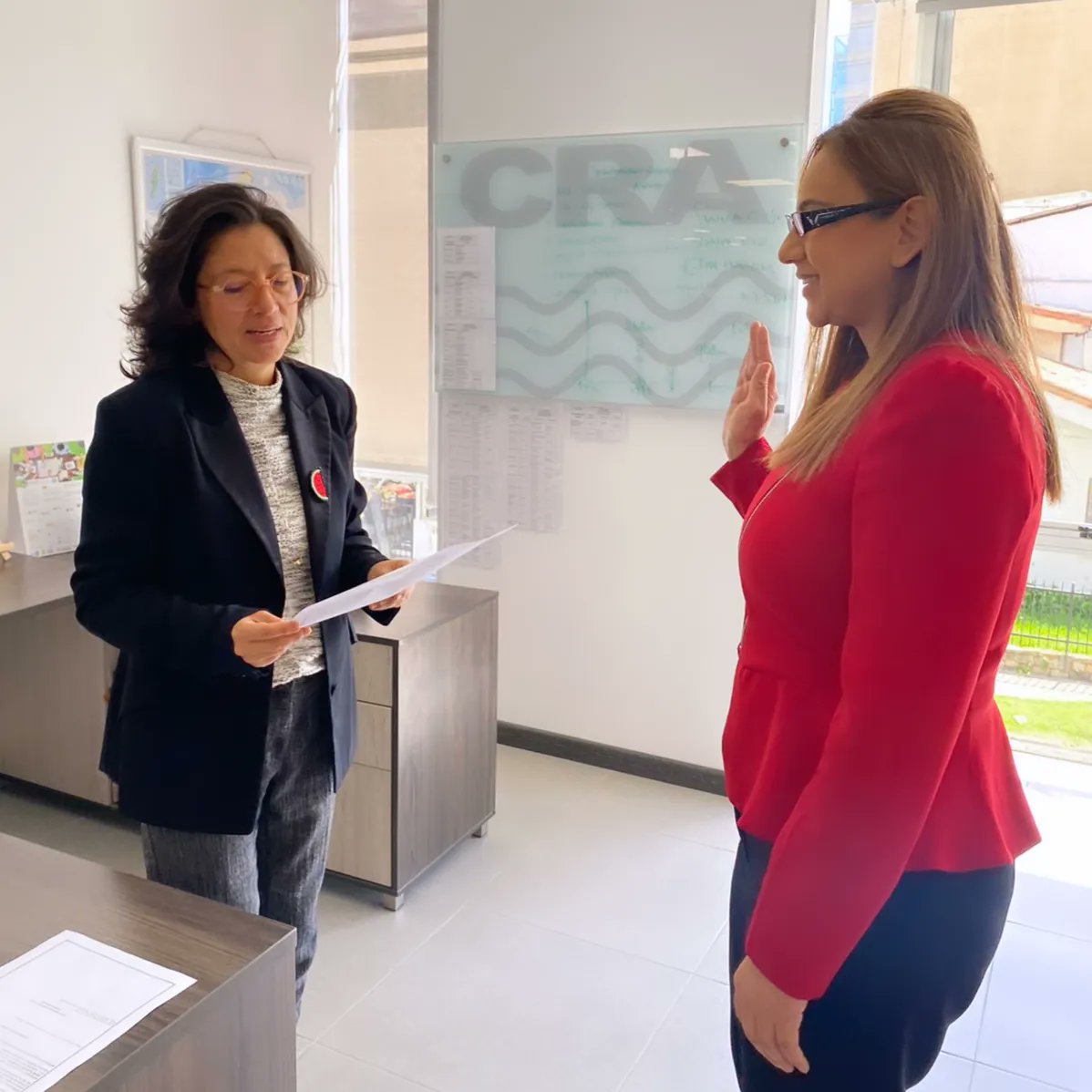 cracolombia's tweet photo. Damos una cálida bienvenida a Magda Janneth Sotelo Carreño, quien asume el cargo de CIO de la Oficina Asesora de Planeación y TIC´s de @cracolombia.  
@MAGJANNS https://t.co/9jrpRDPnFz