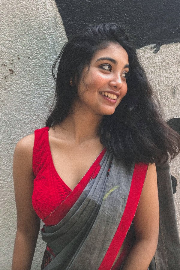 GOCdhLhWwAANJx2?format=jpg&name=900x900