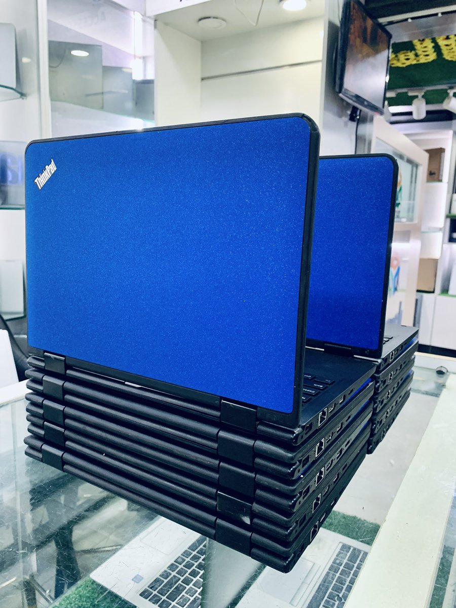 Fagalex_GDS's tweet photo. Good and durable laptop 💻 Lenovo 

X360 convertible 😜😜😜🤪🤪 40 PCs only available 

Price:- #200,000 naira only 

To order: Dm or WhatsApp 09025101778

LENOVO THINKPAD X360💻💻
11E YOGA
TOUCH SCREEN 360*📺👈🏻
Pentium silver 
4 gb Ram
128 gb Ssd
Cam📸🎥
Charger 🔌🔌
TOP SHEET
THIS NEW FACE 
BACK COVER LOOK LIKE T490 👨‍💻