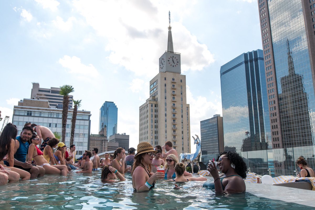 DallasTxEnt's tweet photo. WATERPROOF ROOFTOP POOL PARTY 🇺🇸

Memorial Day Weekend 
• Sunday, May 26th

📍The Statler | 19th Floor

free tickets available. Link in bio https://t.co/Nl8lllbwr6