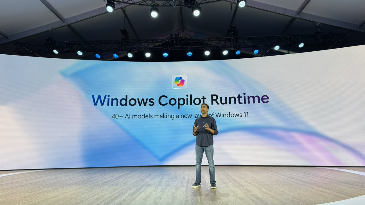 rwang0's tweet photo. MyPOV: @pavandavuluri shares the details of how recall works and use cases for other copilot applications @Microsoft #MSBuild #MSEvent https://t.co/ZomFOFNa5v