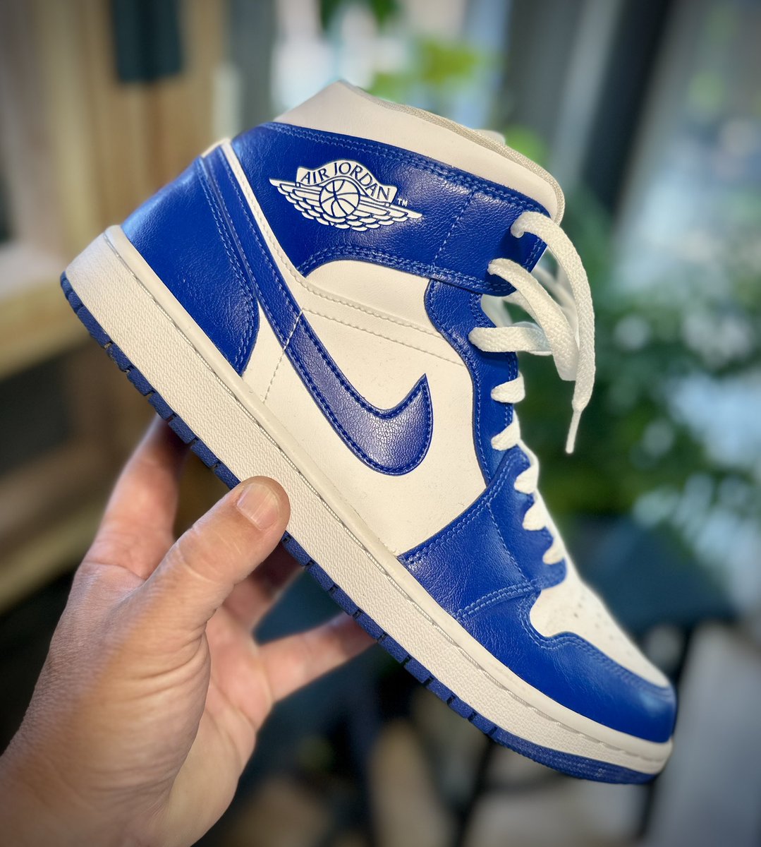 Air Jordan 1 Mid “Kentucky Blue” youtube.com/shorts/iXxDIWF… via @YouTube @Jumpman23 @Nike #jordan #collection #nike #sneakerhead #airjordan #kotd #sneakers #yoursneakersaredope