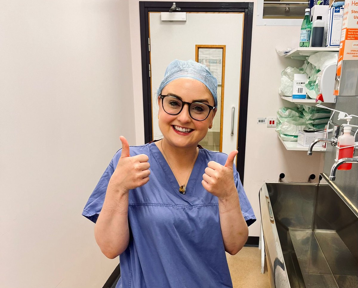We are over the moon to welcome our new andrology fellow thanks to @BAUSurology & @bsc_urology . Welcome to @LeedsHospitals @LeedsEGS . With a gentle start in her first week she has done 1/2