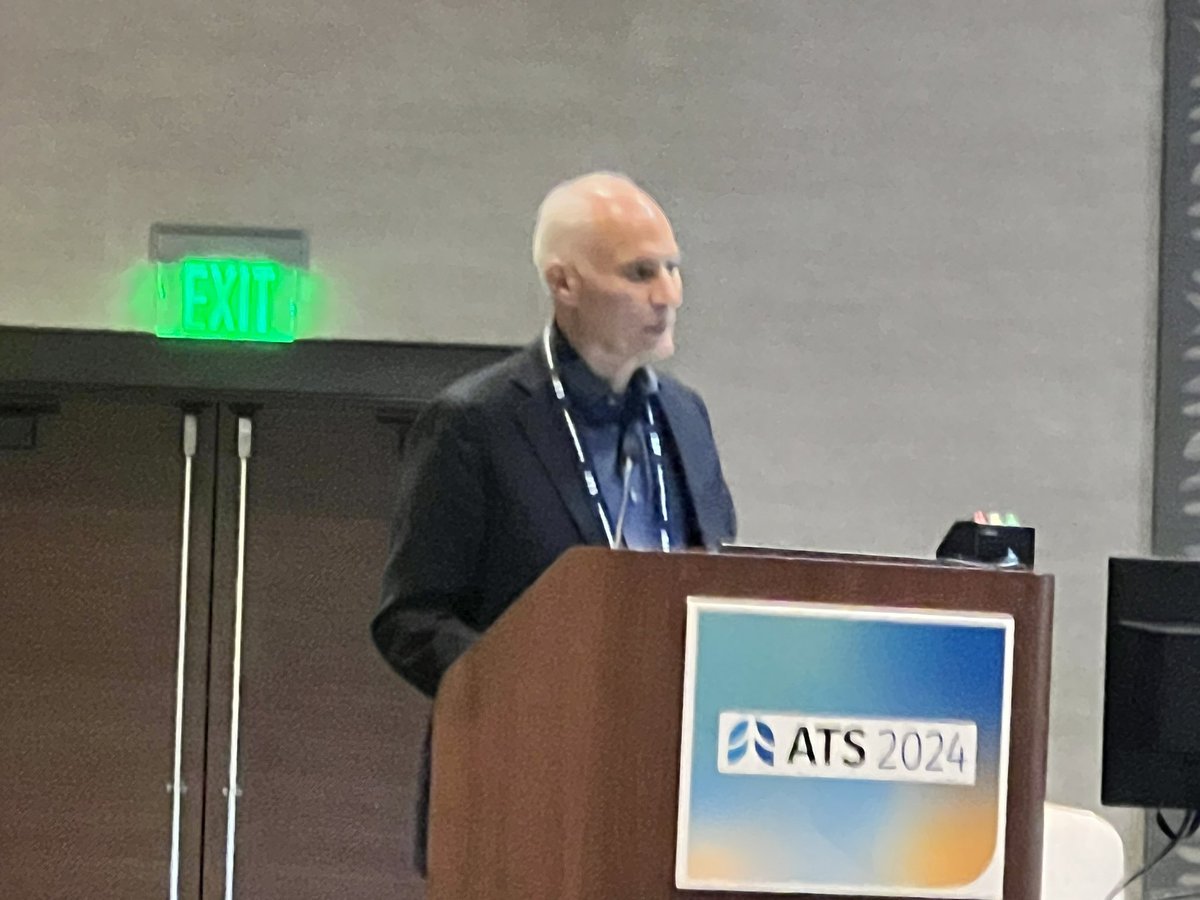 SteveMathaiMD's tweet image. The Great Debate in PH: One Drug for One Patient vs One Drug for All. Mentee vs Mentor. Who won? (I’m a splitter by nature, so you have my vote, Catherine! Sorry Paul…)@atscommunity @HopkinsPCCM @ATS_PC @JohnsHopkinsDOM @JHUPCCMFellows