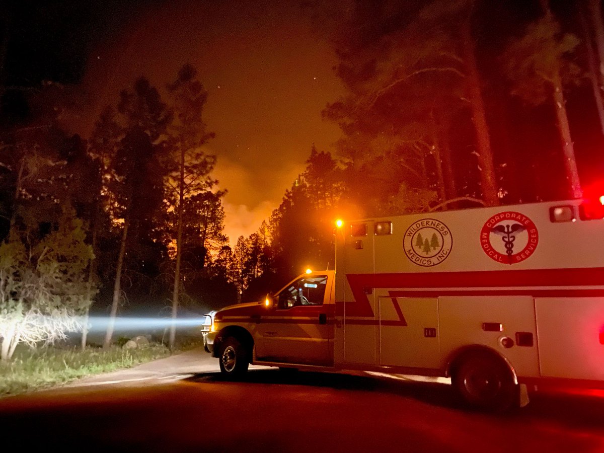 During National EMS Week, we thank our firefighters who work as EMT's on wildland fires. You are crucial to the health and safety of our personnel and communities this #FireYear2024. To all EMT's out there, thank you! #ItTakesAllOfUs.
#NationalEMSWeek
📷Photo by Molly Barker