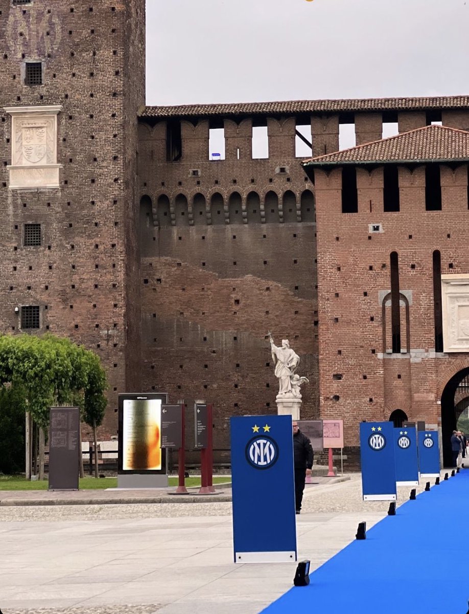 Castello Sforzesco pronta ad accogliere i ragazzi ⭐️⭐️