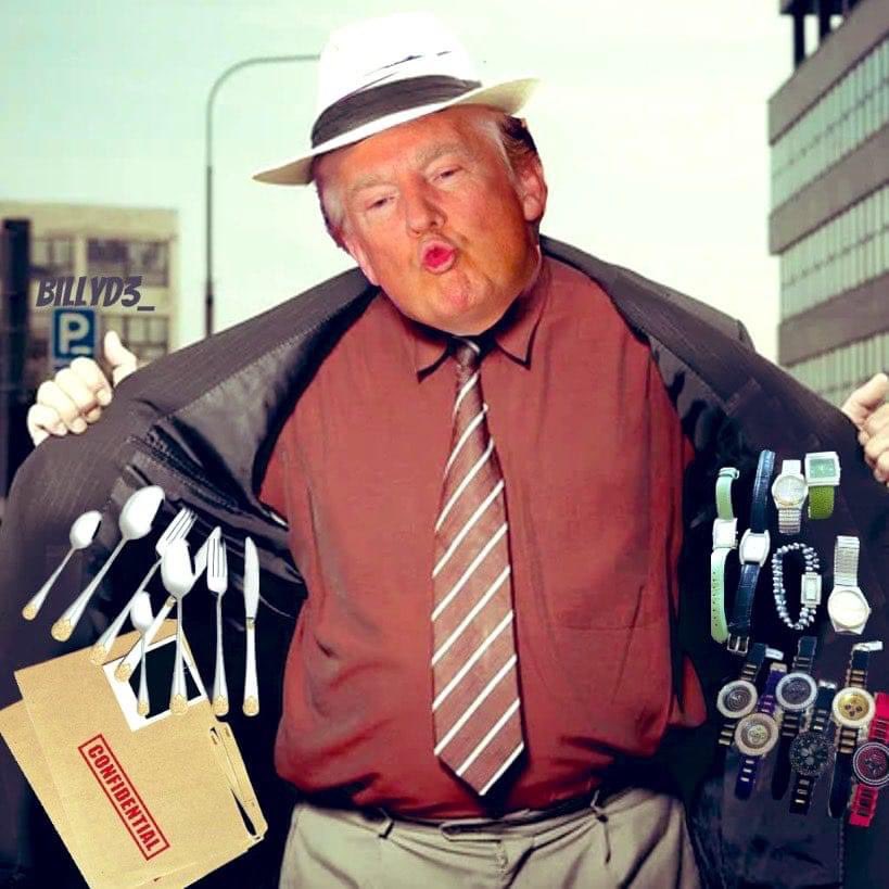 diley_t6609's tweet photo. Can some suggest a new name for  for the guy?
NO PROFANITY!!! 
One could use words like charlatan, huckster etc.?
Doesn't anyone consider how humiliating it is to see our president peddling clothing, trinkets, digital cards and God only knows what else? https://t.co/Zed9RV8LqI