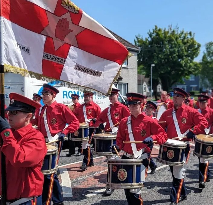 On Saturday, the Orange Order held its Belfast Junior County Parade in Donaghadee. The O.O. is apparently a religious, peaceful organisation. Why did it think it was appropriate for a band carrying banners and flags with terrorist names to parade along with children? 🤔