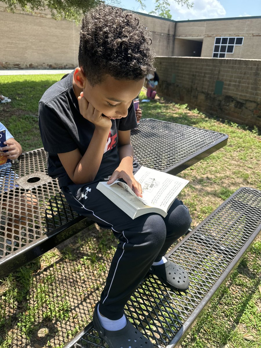 Ms. Shaw tweet media