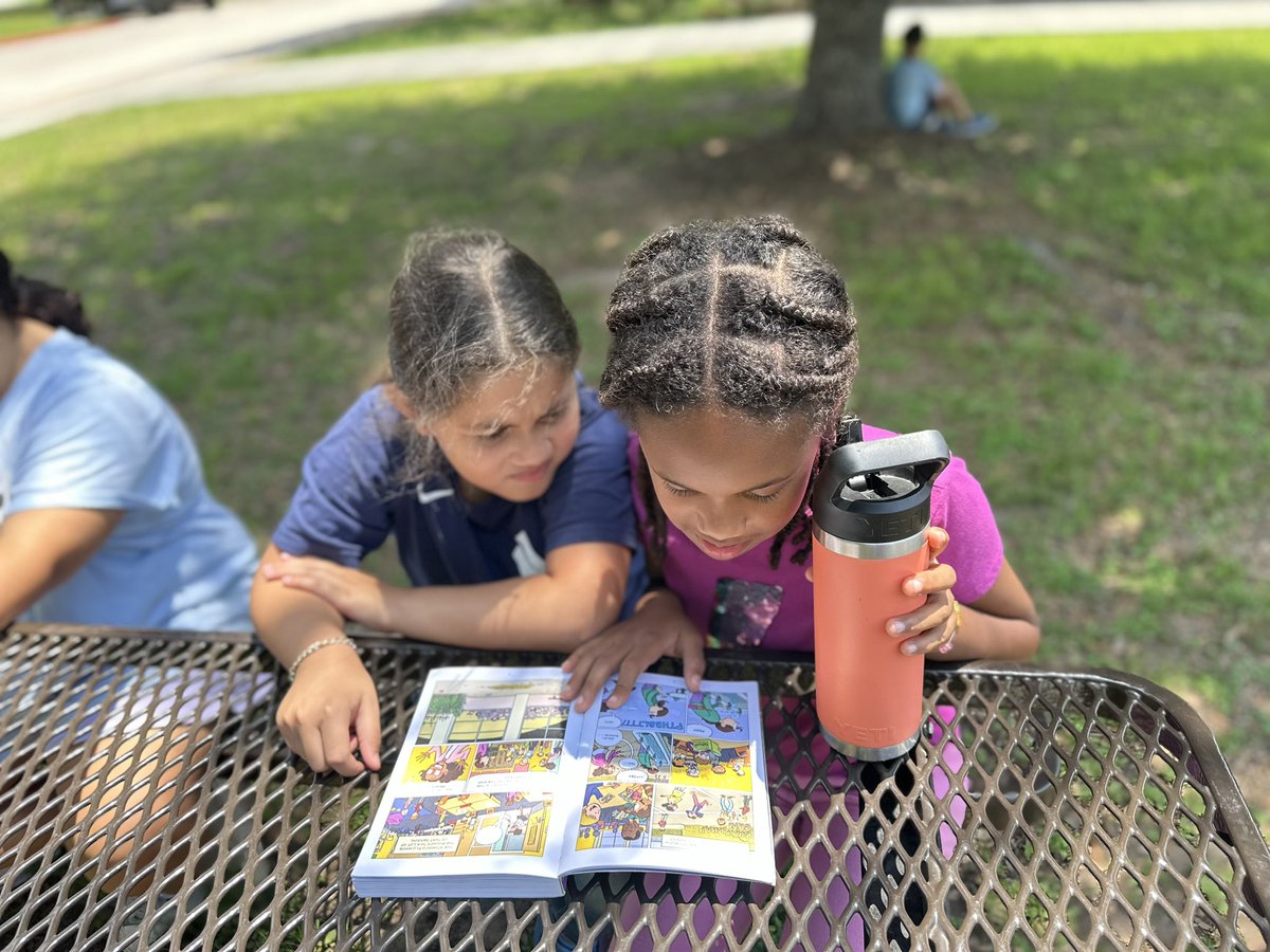 “The more that you read, the more things you will know. The more you learn, the more places you’ll go.” 
-Dr. Seuss

We did some outdoor reading with friends today ❤️ 

#eseSOAR
