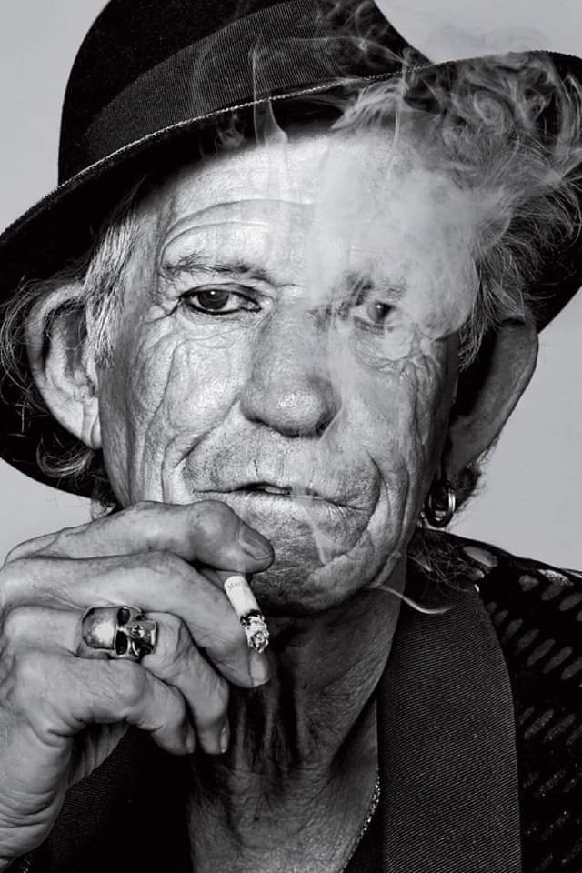 'I've never had a problem with drugs, it's just the police I have a problem with' - Keith Richards
#drugpolicy #mondaythoughts