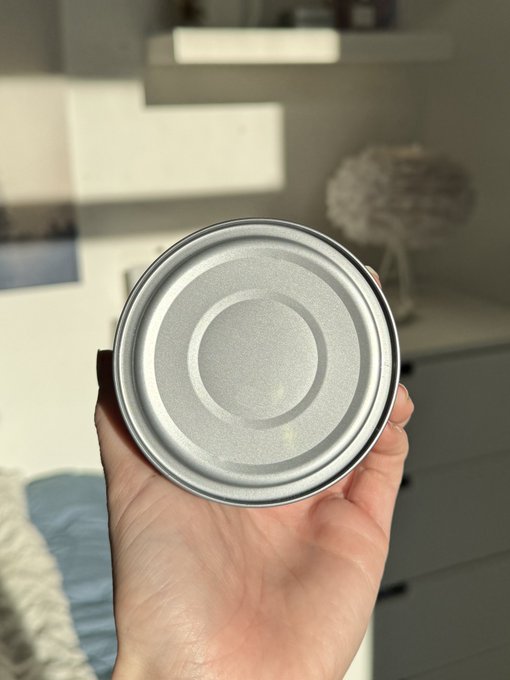 2 pic. HELP I’m home alone in Scotland and I’ve just pulled out a can of tuna to make my tuna bake dinner