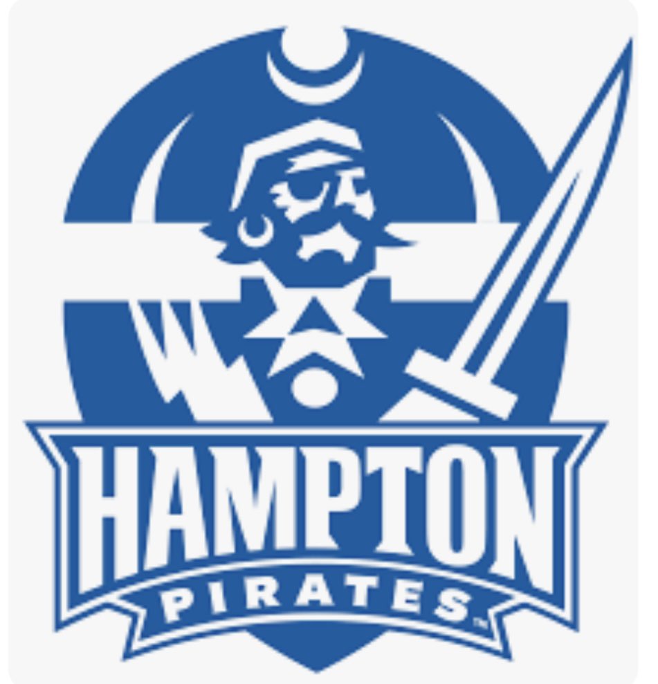 CoachJ757's tweet photo. S/O to @Coach_McComb and @Hampton_FB for coming to check out our guys today! It’s a great day to be a Comet! 💫 #CreateYourOwnLegacy https://t.co/OTCjrQeDGw