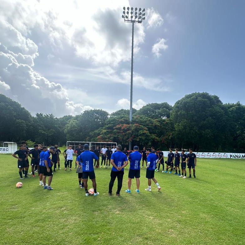 Seguimos! 🇩🇴⚽️

Microciclo #1 @sedofutbol Sub-17💪