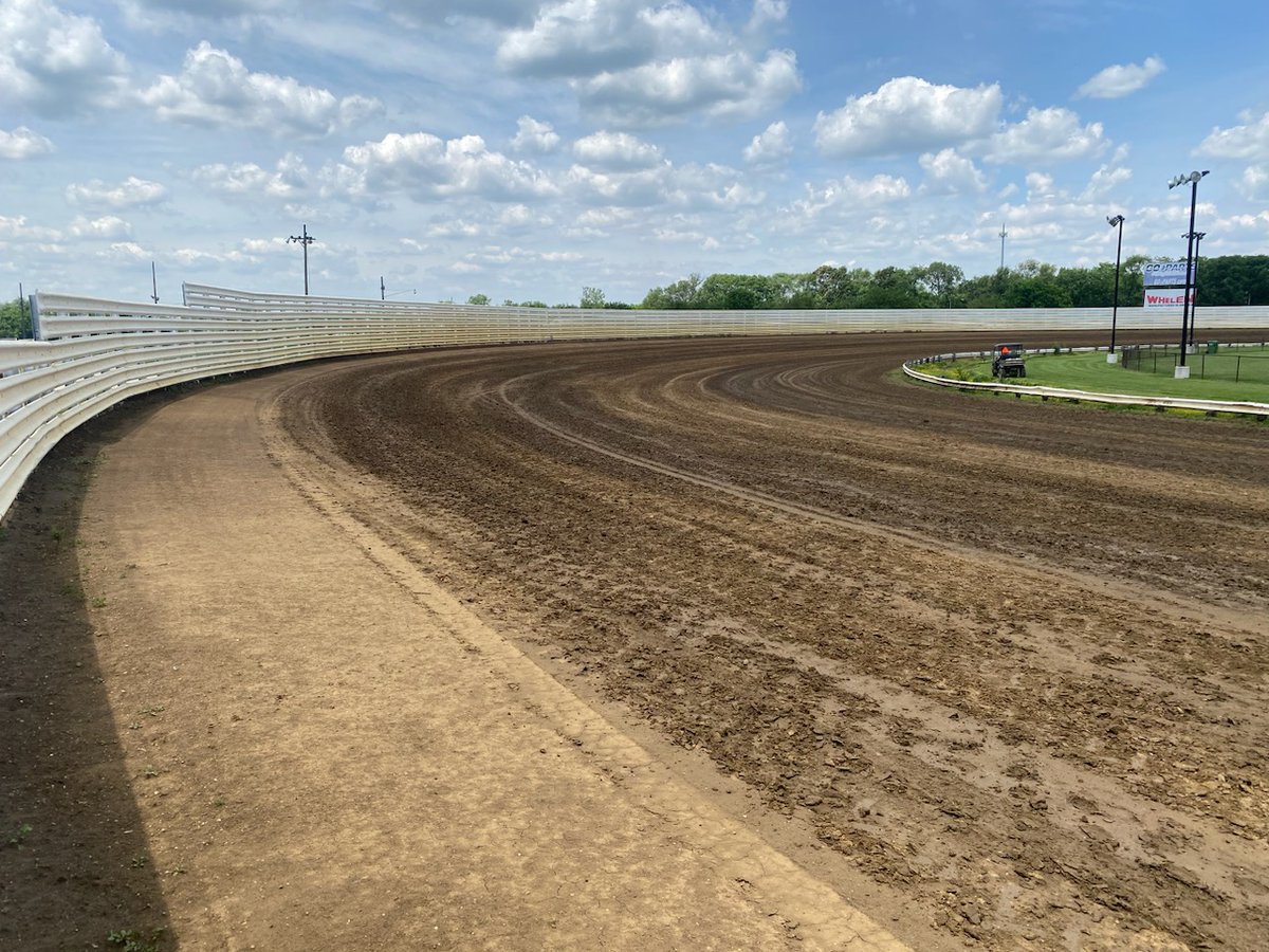 Tomorrow is the Tony Hulman Classic at the Terre Haute Action Track!!! USAC Sprints and Modifieds! Pits 40/10 & under 15, General Admission 31 Infield 26, and kids 10 & under free in general admission or infield. Hot Laps 630 and Racing 730