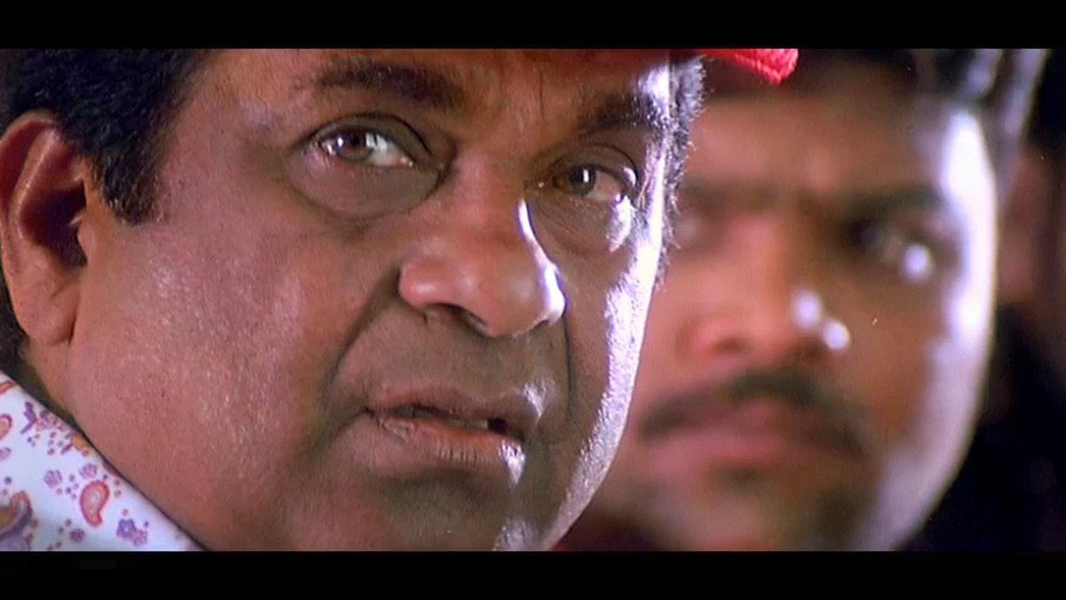 RamanthMaduri's tweet photo. Today ivvala naduchukuntu kirana store ki velthunte oka ammai/ aunty nannu chusthu saree sardhukuntundi sarle ame chuskoledu Ani anukunna kani nannu chuse sardhesukundi 
 #Innocentboy https://t.co/SGIGW3wDRW