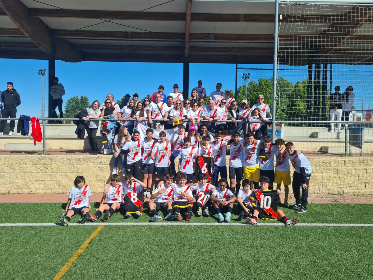 WELL DONE, RAYISTAS🤩

All credit to ⚽'Infantil C' team by our partner @RayoVallecano on their promotion to the next tier of the competition ('Autonómica') and successfully completing a fantastic season

¡Congratulations!👏👏👏

#grassrootsfootball #VamosRayo 

#VamosWakatake
