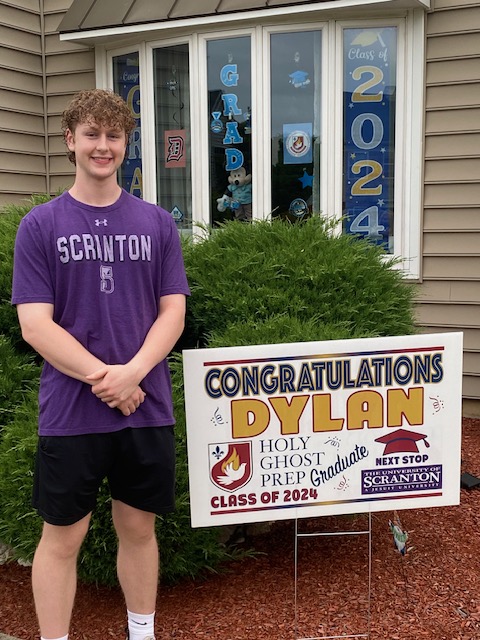 Now ready to take his #VirtualVictoryLap is @HolyGhostPrep senior Dylan McManus, who will be attending the @univofscranton in the fall, majoring in business. We wish Dylan the best of luck at Scranton. #ThinkSuccess #ThinkGhost #UniversityOfScranton #GoRoyals