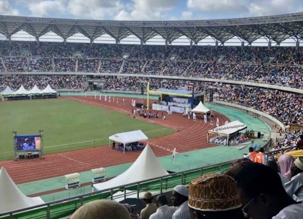 This is not football match this is Quran memorization competition happens every year in Tanzania stadium. Ma’Sha’Allah