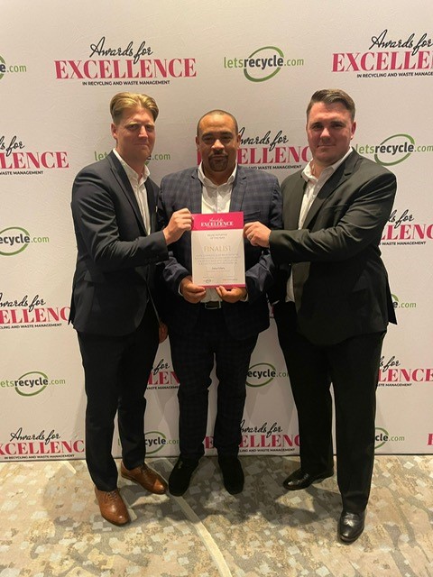 hmyoifeltham's tweet photo. This week our waste management team attended the Awards for Excellence in Waste Management. Our initiative with @suezUK and @NHSuk has been nominated for the Reuse Initiative of the Year. The Initiative received a Highly Commended award. Congratulations @potts70 @MGlassup https://t.co/RFtdjJ0PD8
