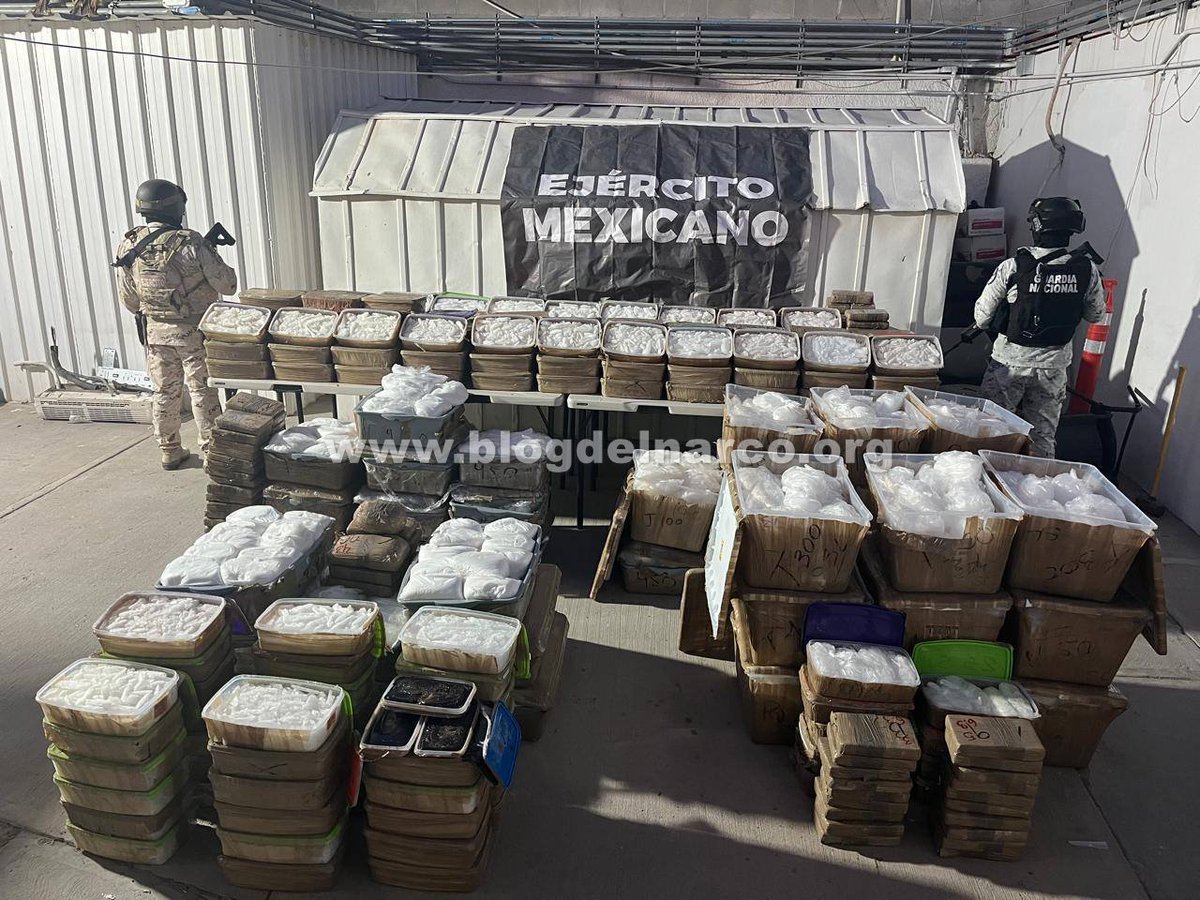 Fuerzas Federales aseguraron en un retén militar en San Luis Río Colorado, Sonora, un millonario cargamento de Metanfetamina, Fentanilo y Cocaína (Información en el enlace) blogdelnarco.org/2024/05/fuerza…