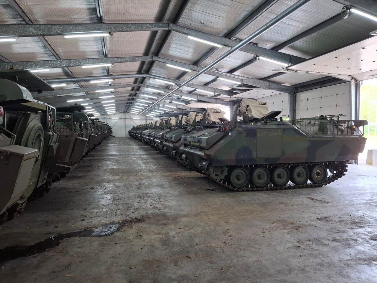 The Netherlands will presently provide the 🇺🇦 armed forces with YPR armoured infantry fighting vehicles with remote control weapon stations, following @zelenskyyua's request. It is vital that all countries continue to contribute to Ukraine. #UDCG